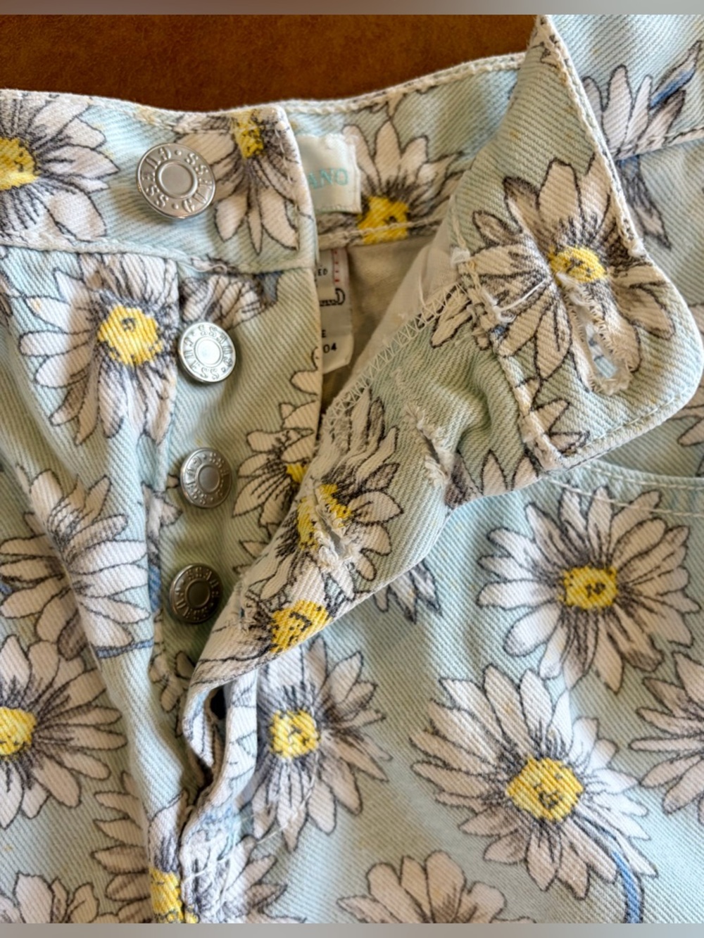 🌼 Vintage GUESS by Georges Marciano Daisy Print Shorts Size 1 - Picture 5 of 12